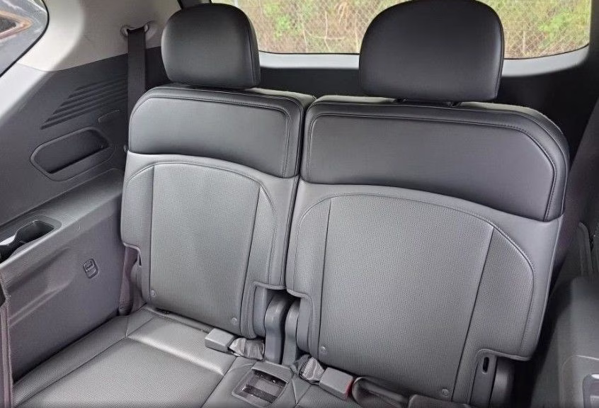 2024 Snow White Pearl Kia EV9 Light Long Range RWD SUV