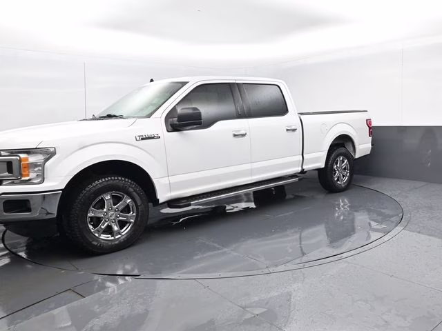2019 White Ford F-150 4X4 Truck