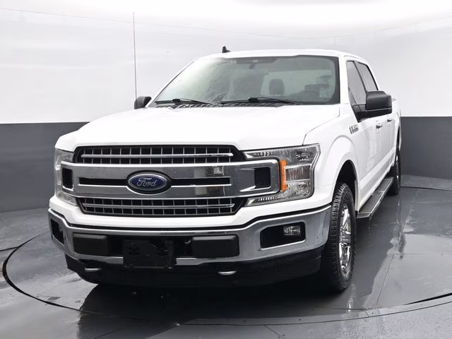 2019 White Ford F-150 4X4 Truck