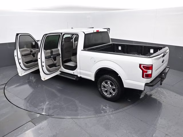 2019 White Ford F-150 4X4 Truck