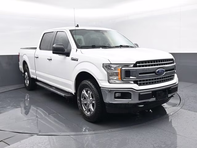 2019 White Ford F-150 4X4 Truck