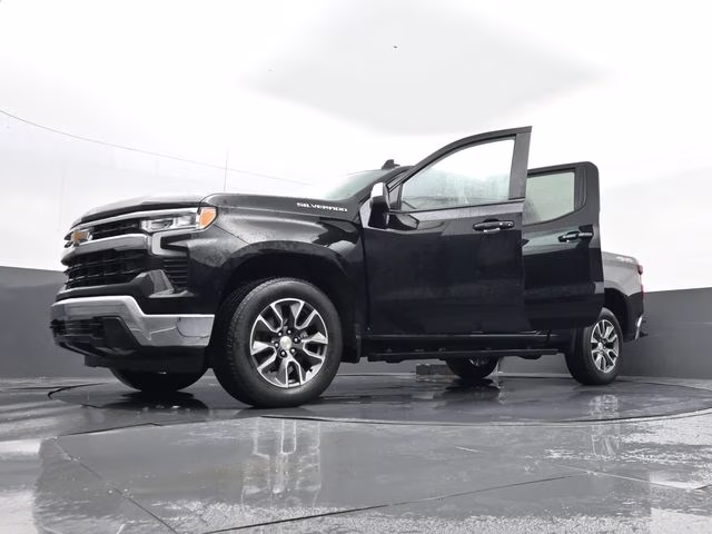 2023 Black Chevrolet Silverado 1500 LT 4X4 Truck
