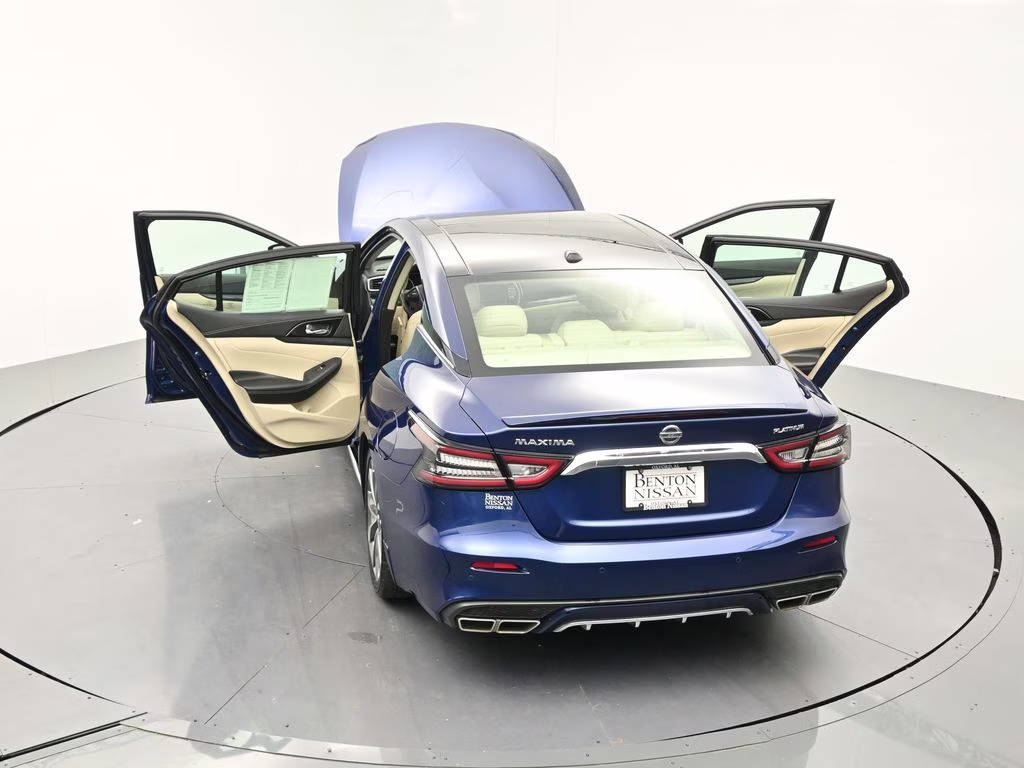 2021 Deep Blue Pearl Nissan Maxima Platinum FWD Sedan