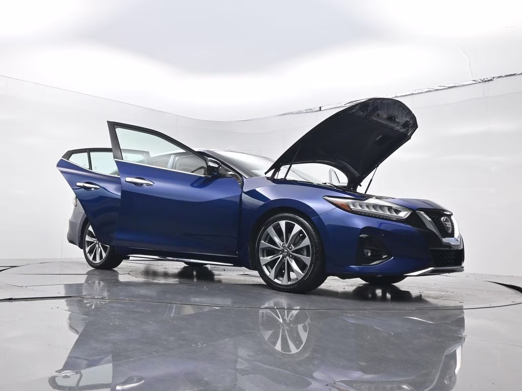 2021 Deep Blue Pearl Nissan Maxima Platinum FWD Sedan