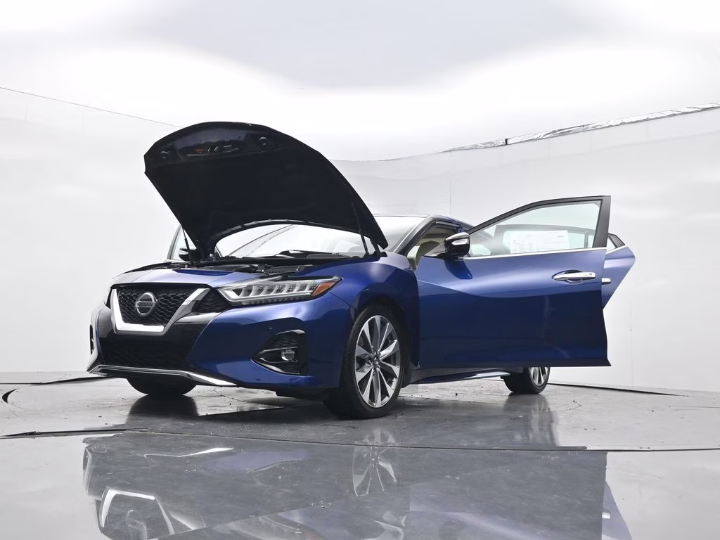 2021 Deep Blue Pearl Nissan Maxima Platinum FWD Sedan