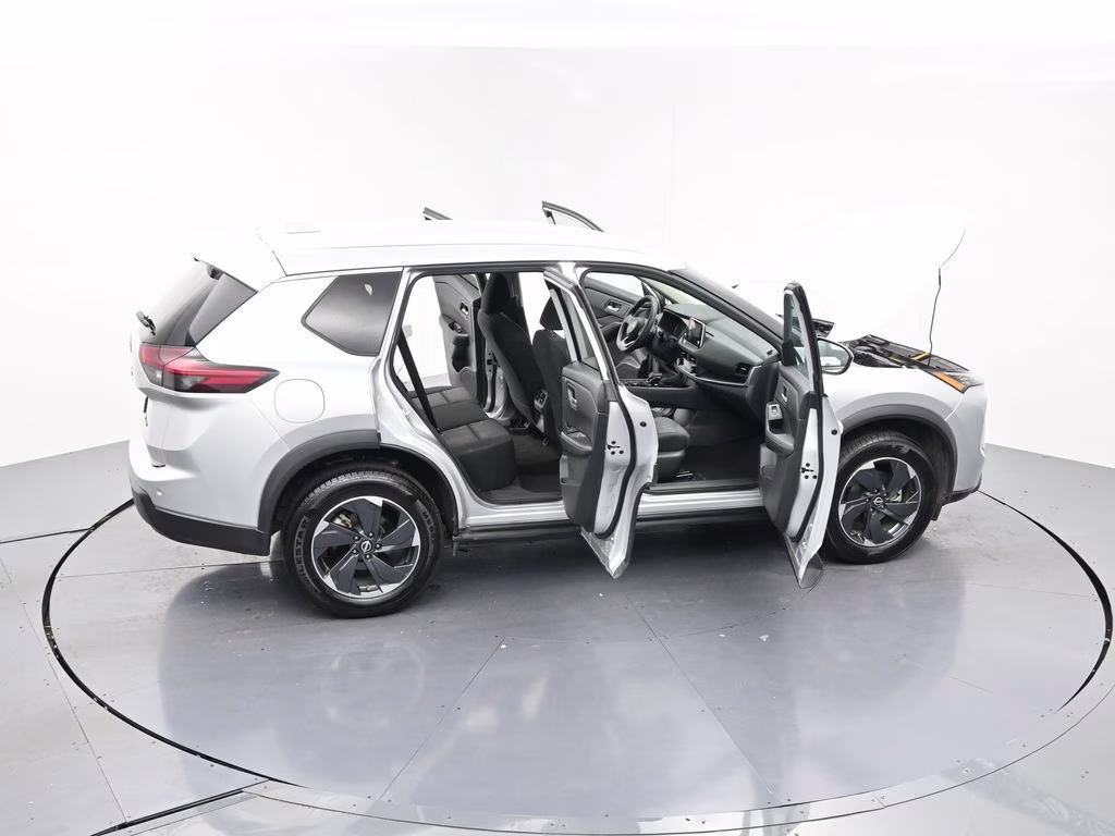 2024 Brilliant Silver Metallic Nissan Rogue SV AWD SUV
