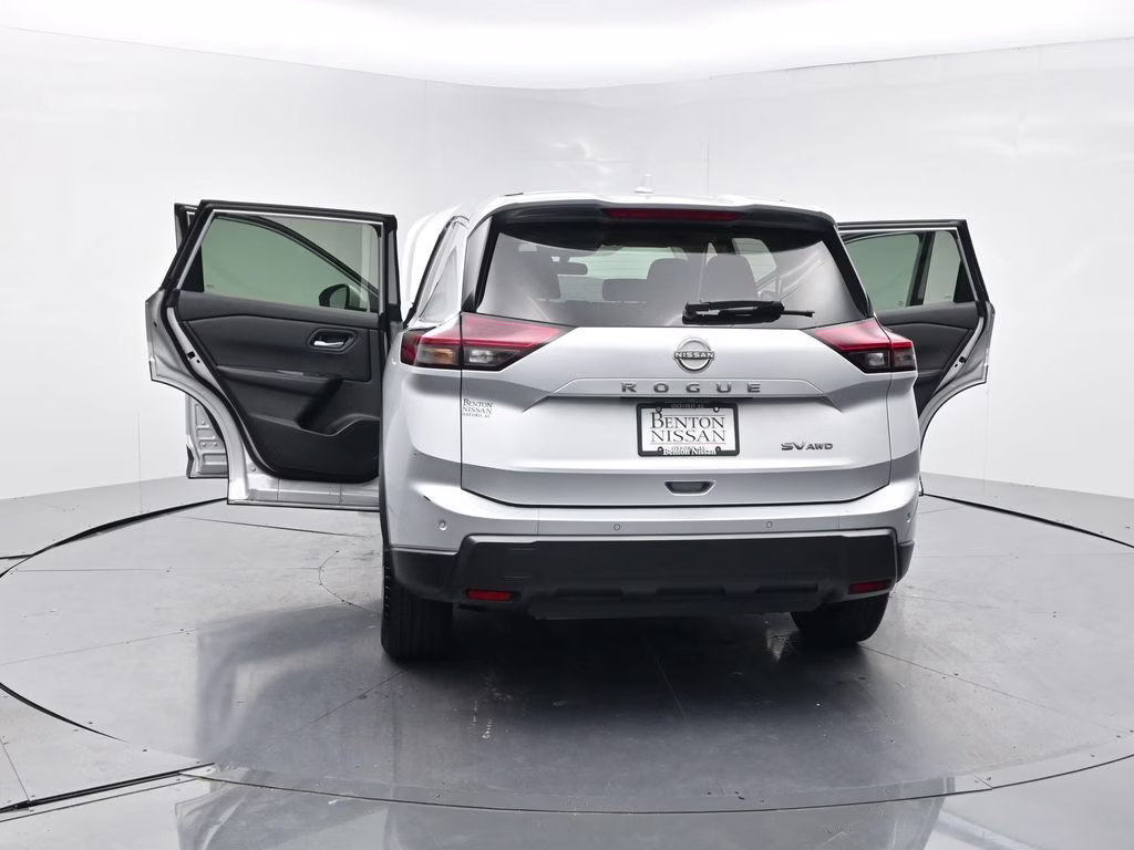 2024 Brilliant Silver Metallic Nissan Rogue SV AWD SUV