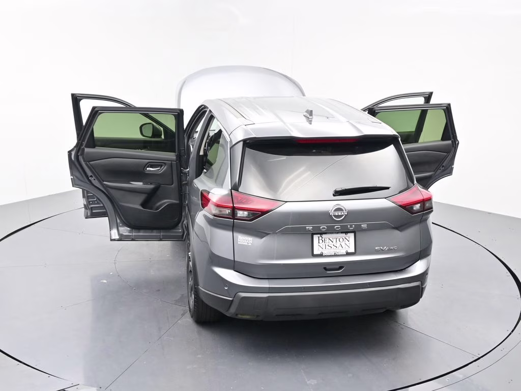 2024 Gun Metallic Nissan Rogue SV AWD SUV