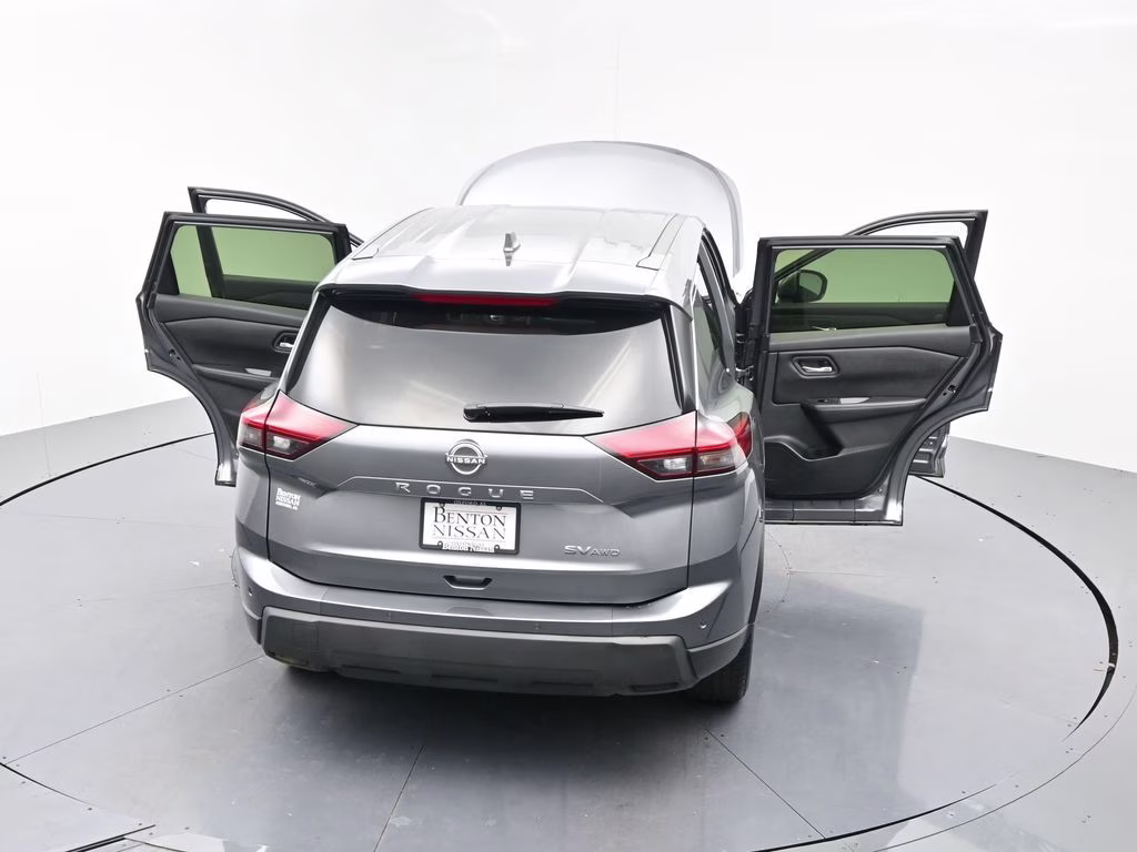 2024 Gun Metallic Nissan Rogue SV AWD SUV