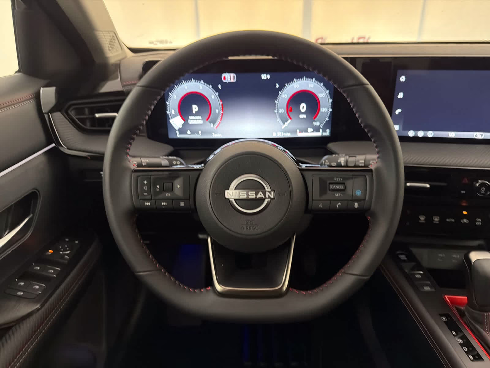 2026 Gun Metallic/Scarlet Ember Tintcoat Nissan Kicks SR FWD SUV