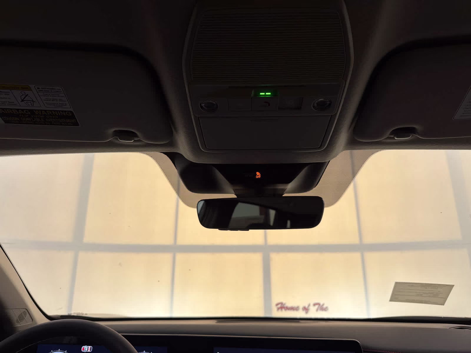 2026 Gun Metallic/Scarlet Ember Tintcoat Nissan Kicks SR FWD SUV