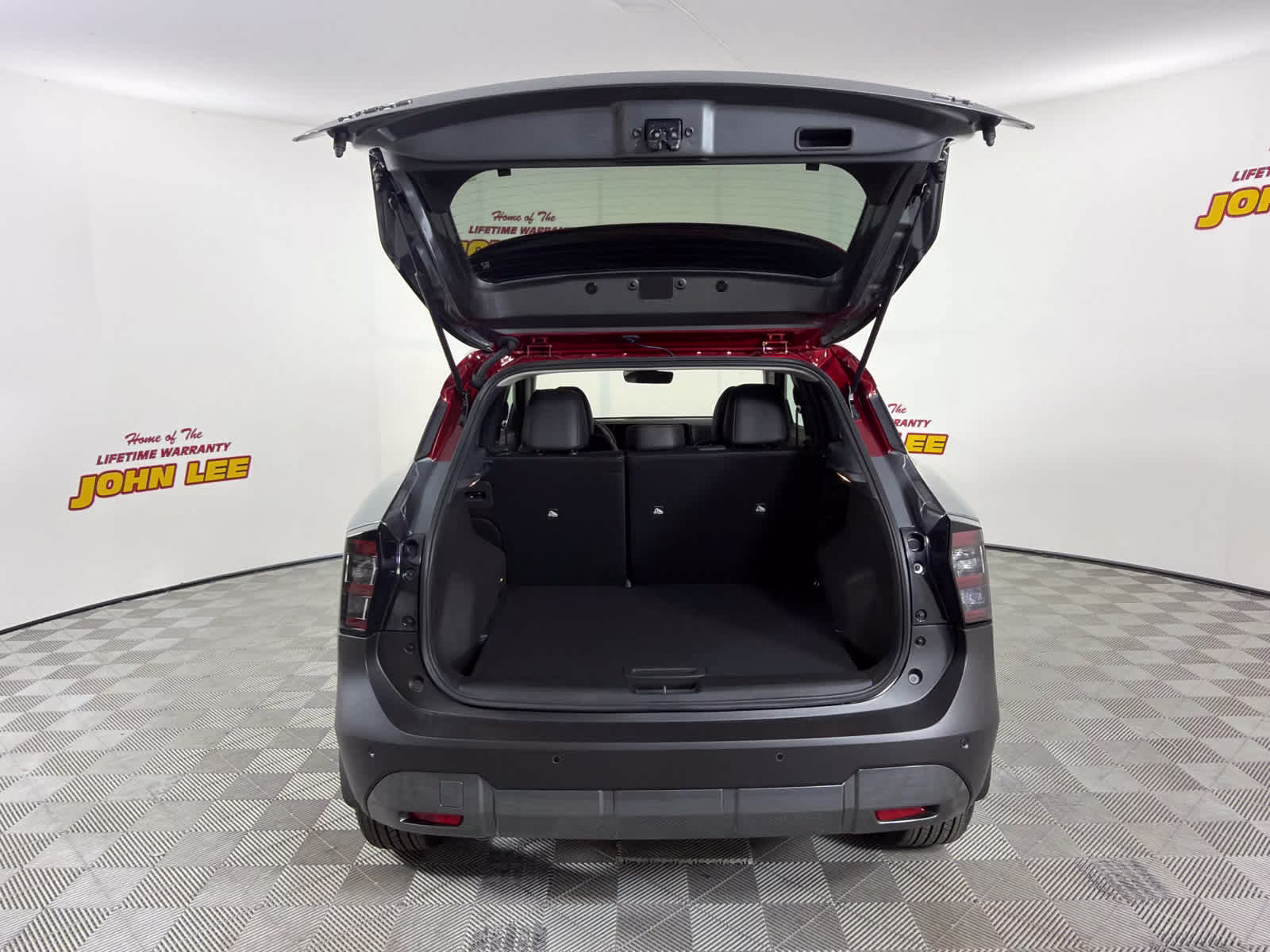 2026 Gun Metallic/Scarlet Ember Tintcoat Nissan Kicks SR FWD SUV
