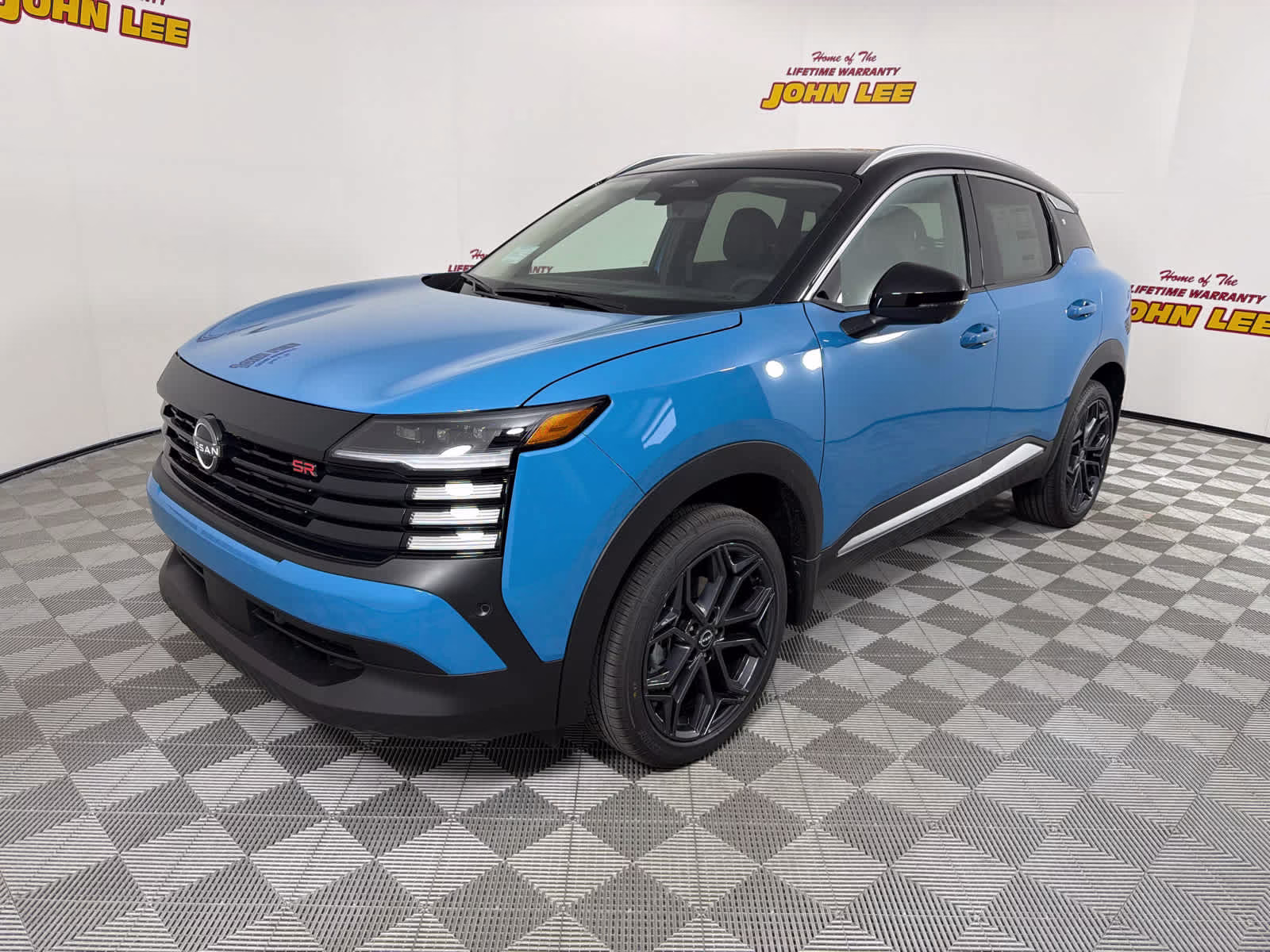 2026 Arctic Ice Blue Metallic/Super Black Nissan Kicks SR FWD SUV