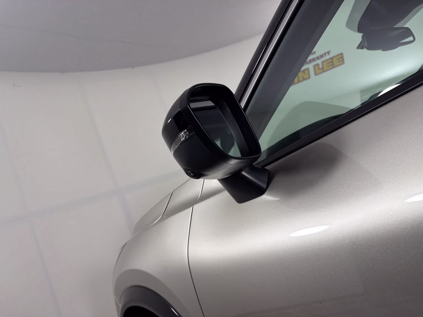 2026 Champagne Silver Metallic/Super Black Nissan Rogue Platinum AWD SUV