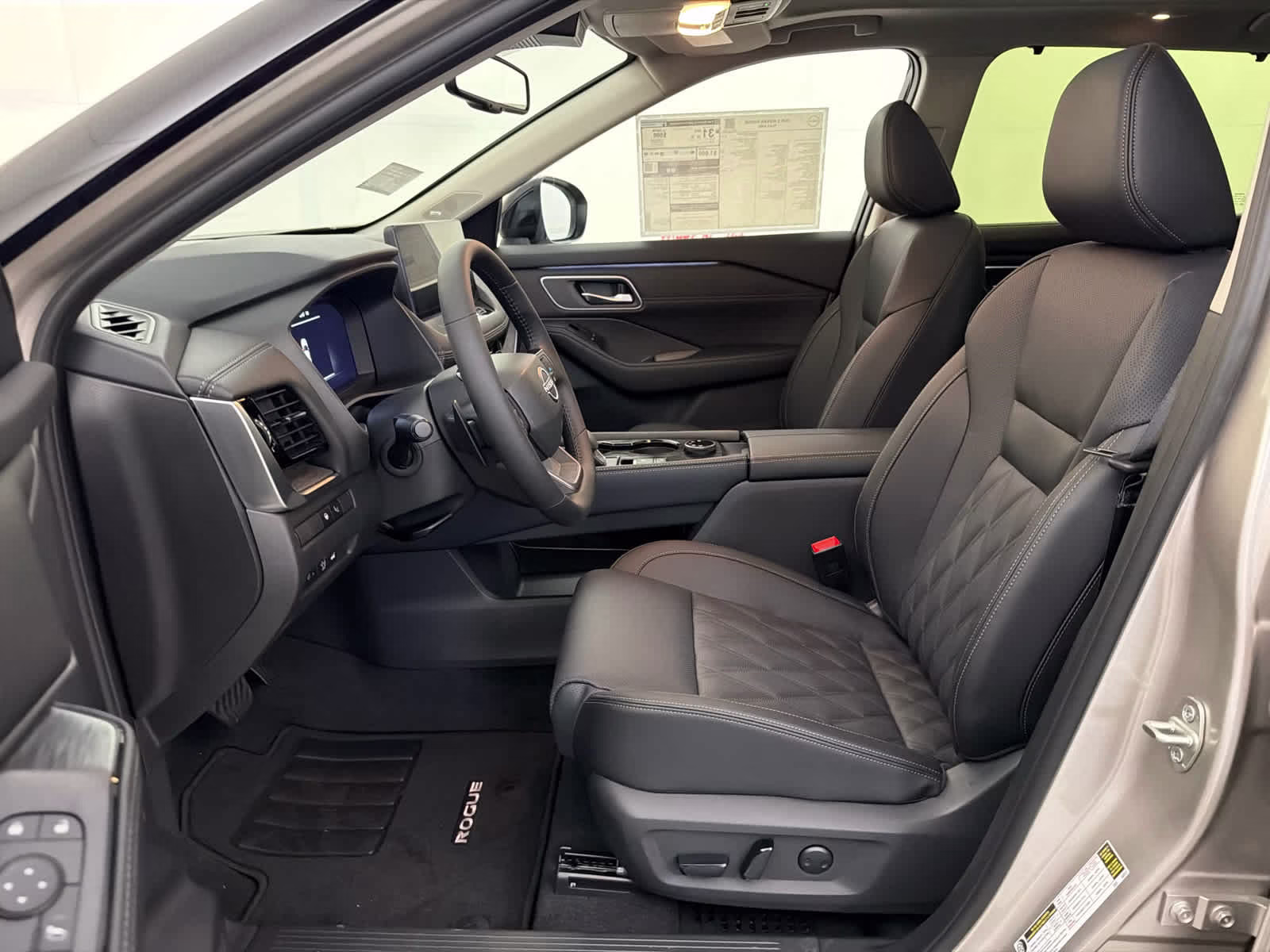 2026 Champagne Silver Metallic/Super Black Nissan Rogue Platinum AWD SUV