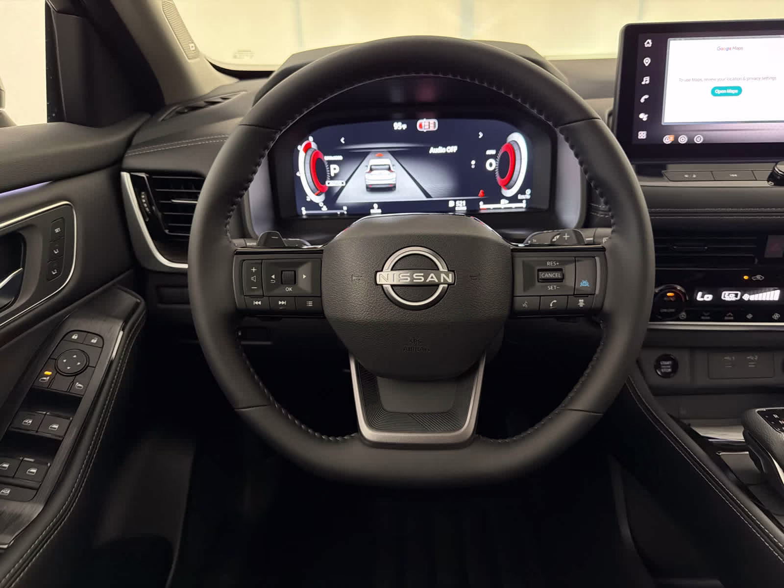 2026 Champagne Silver Metallic/Super Black Nissan Rogue Platinum AWD SUV