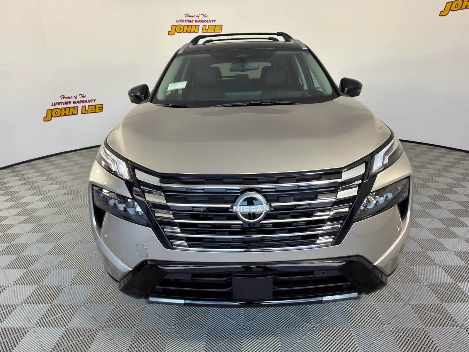 2026 Champagne Silver Metallic/Super Black Nissan Rogue Platinum AWD SUV