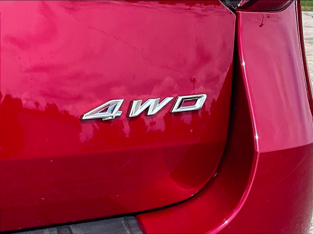 2024 Rapid Red Metallic Tinted Clearcoat Ford Explorer ST-Line 4X4 SUV