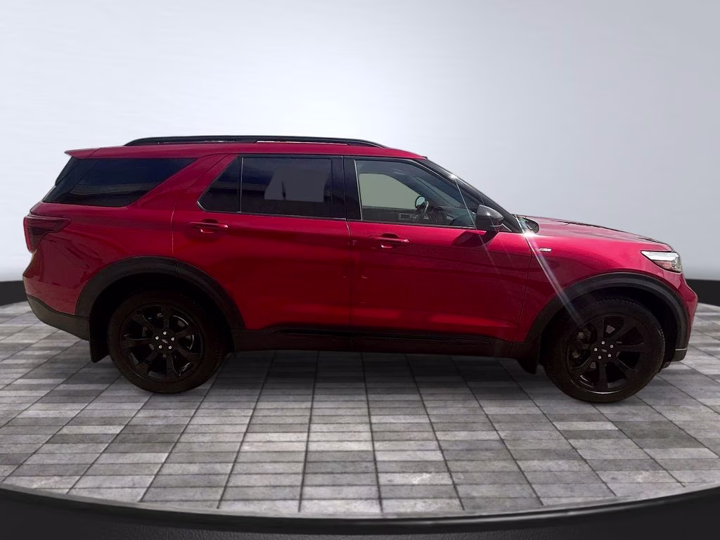 2024 Rapid Red Metallic Tinted Clearcoat Ford Explorer ST-Line 4X4 SUV