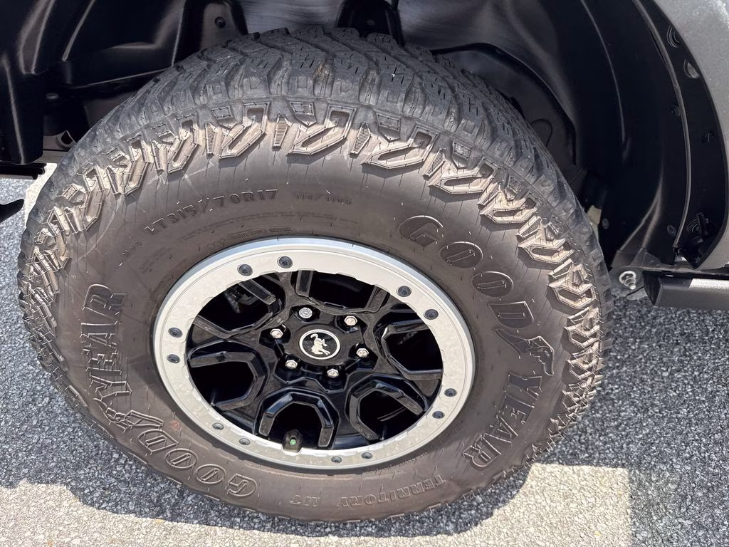 2023 Carbonized Gray Metallic Ford Bronco Badlands 4X4 SUV