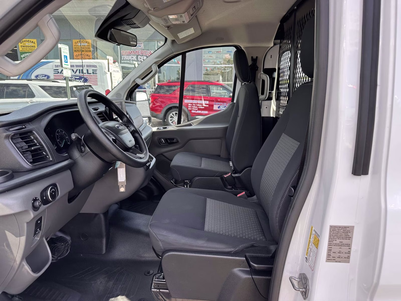 2024 Oxford White Ford Transit Cargo Van T-250 130 Low Rf 9070 GVWR RWD RWD Van