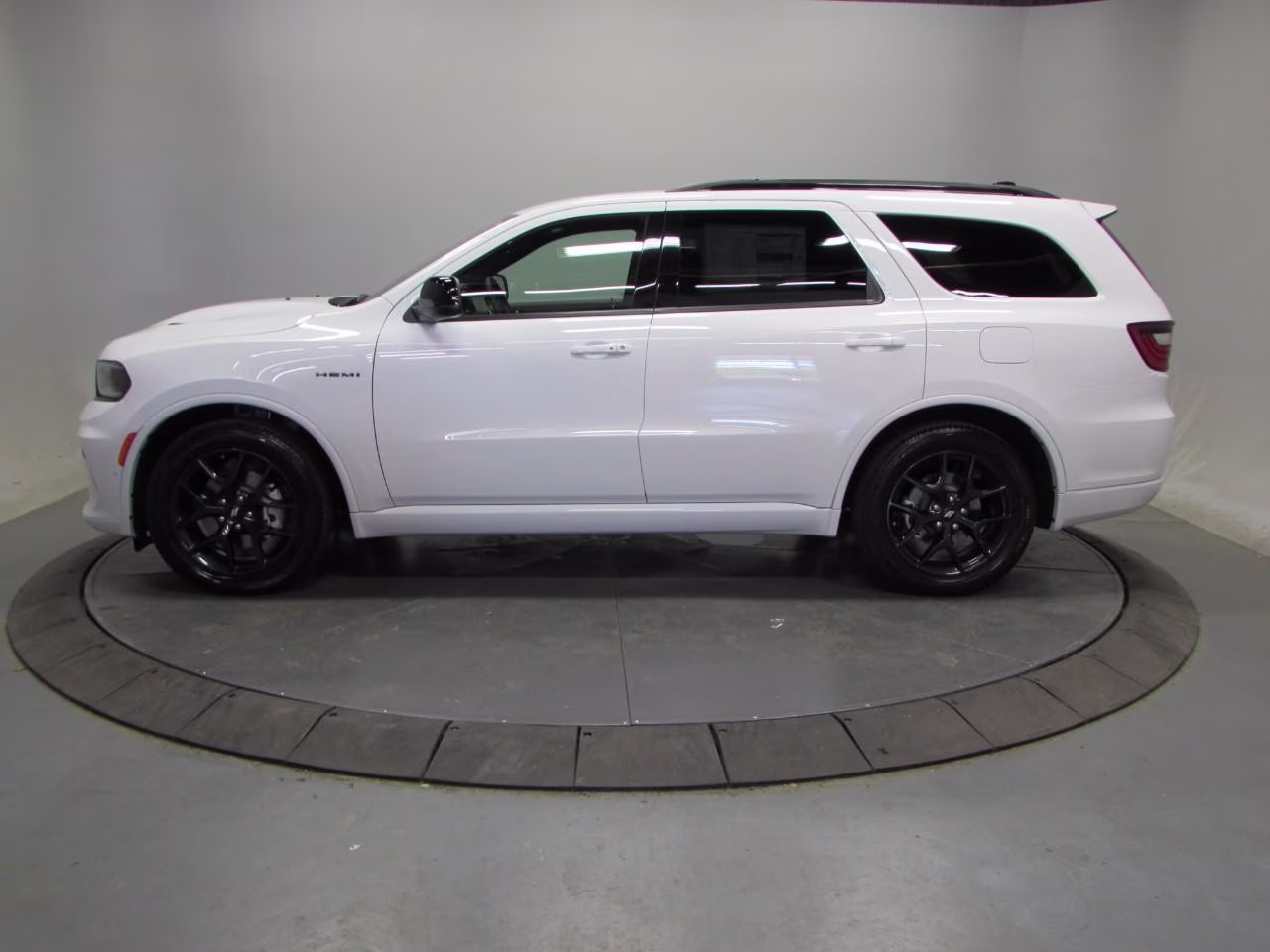 2026 White Knuckle Clearcoat Dodge Durango GT HEMI V8 AWD SUV