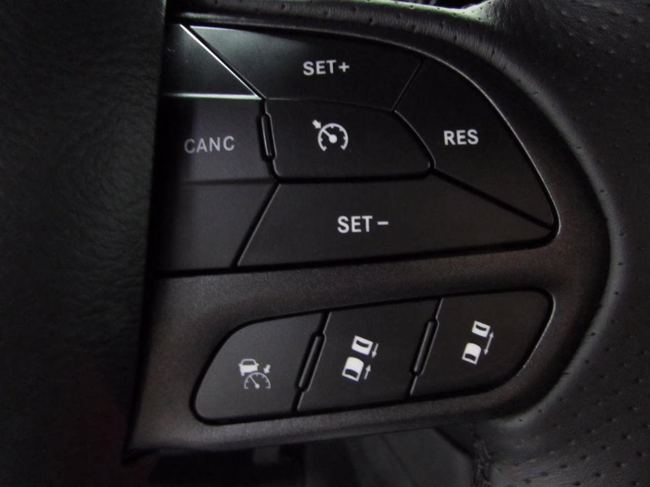 2026 DB Black Clearcoat Dodge Durango GT Plus HEMI V8 AWD SUV