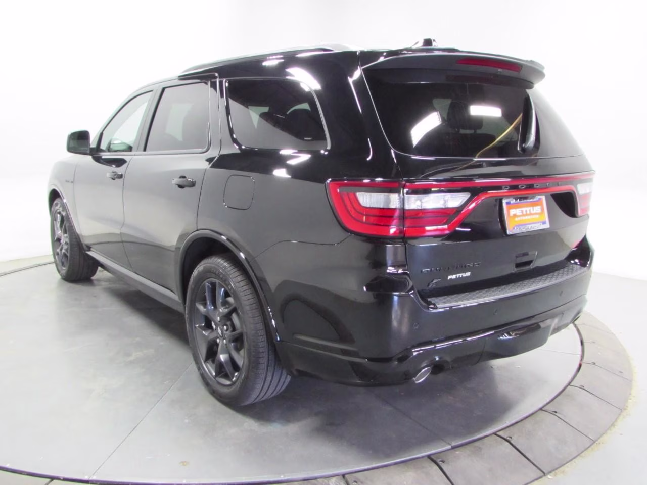 2026 DB Black Clearcoat Dodge Durango GT Plus HEMI V8 AWD SUV