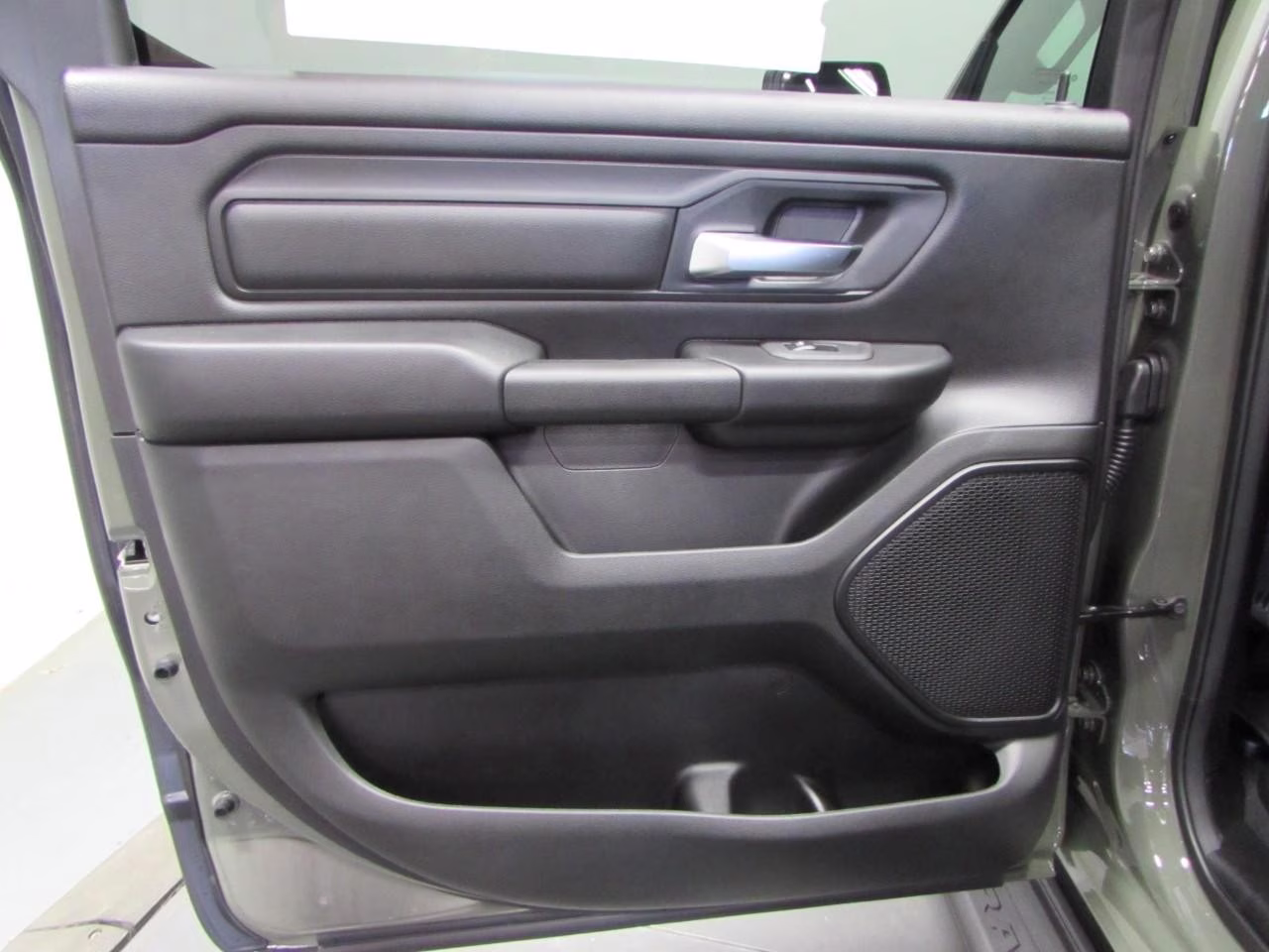 2026 Canyon Lake Ram 1500 Express 4X4 Truck