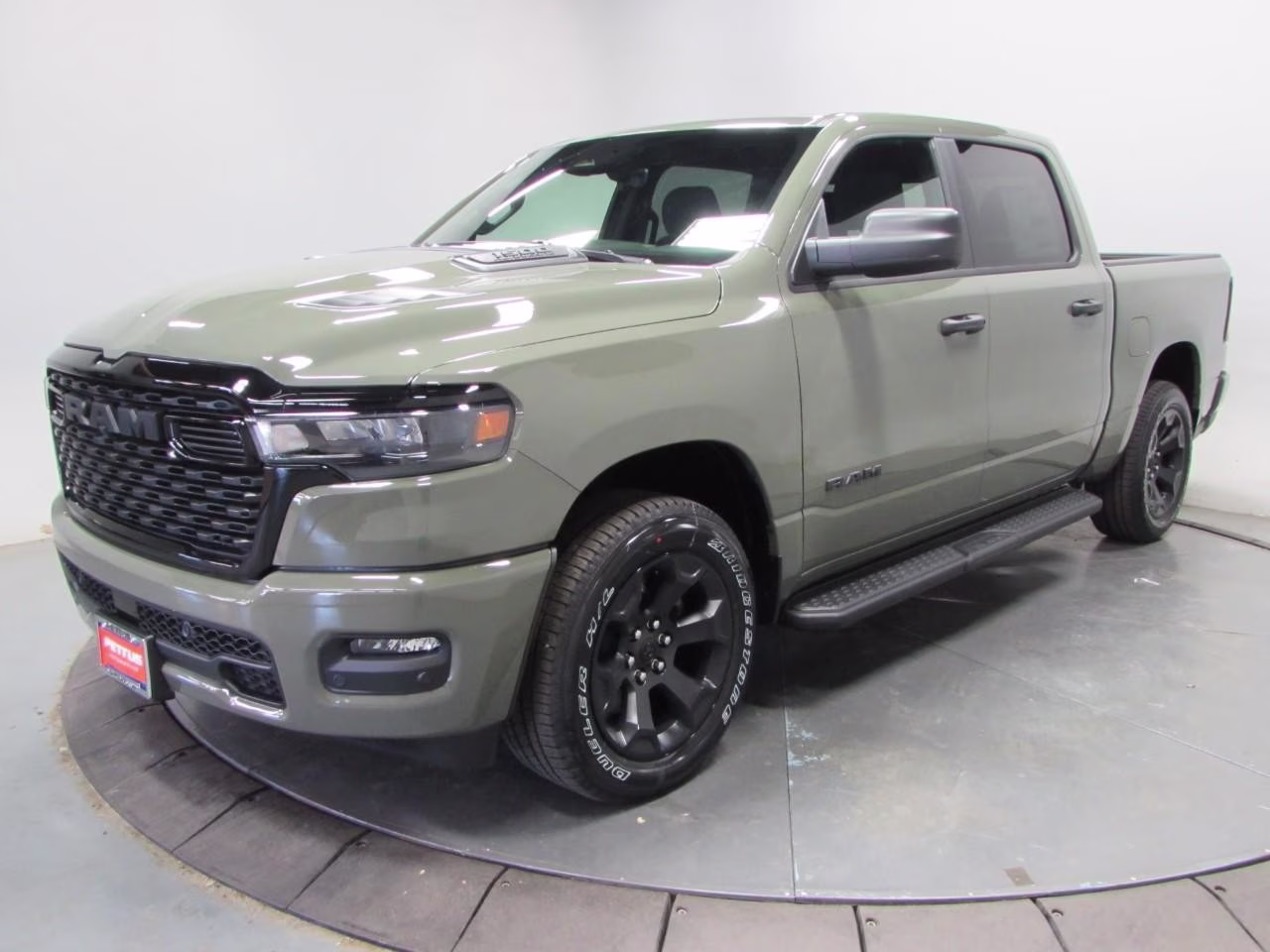 2026 Canyon Lake Ram 1500 Express 4X4 Truck