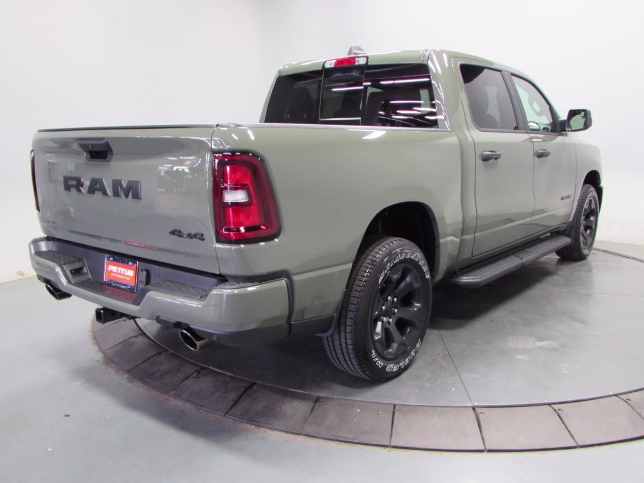 2026 Canyon Lake Ram 1500 Express 4X4 Truck