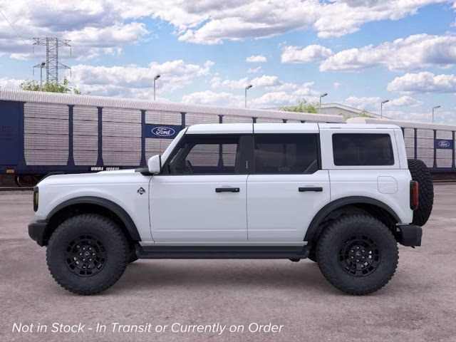 2026 Oxford White Ford Bronco Outer Banks 4X4 SUV