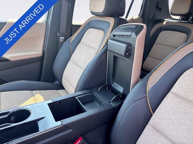 2026 Mosaic Black Metallic Chevrolet Equinox ACTIV FWD SUV