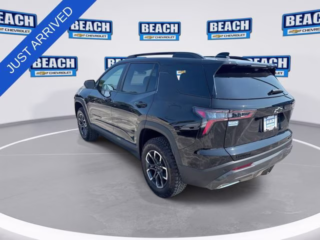 2026 Mosaic Black Metallic Chevrolet Equinox ACTIV FWD SUV