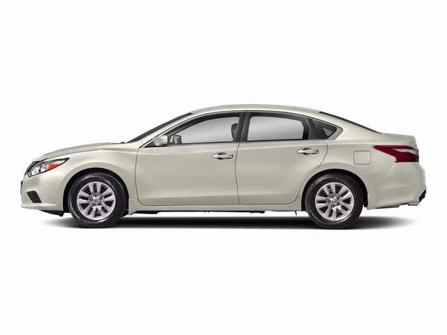 2018 Glacier White Nissan Altima 2.5 S FWD Sedan