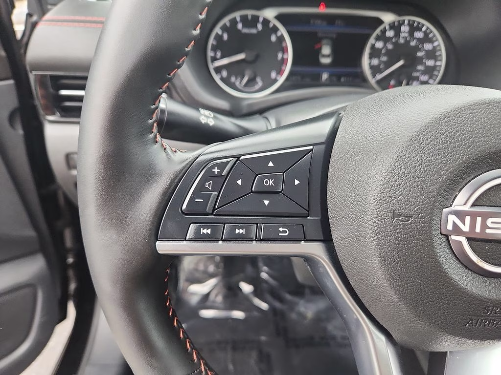 2025 Super Black Nissan Sentra SR FWD Sedan