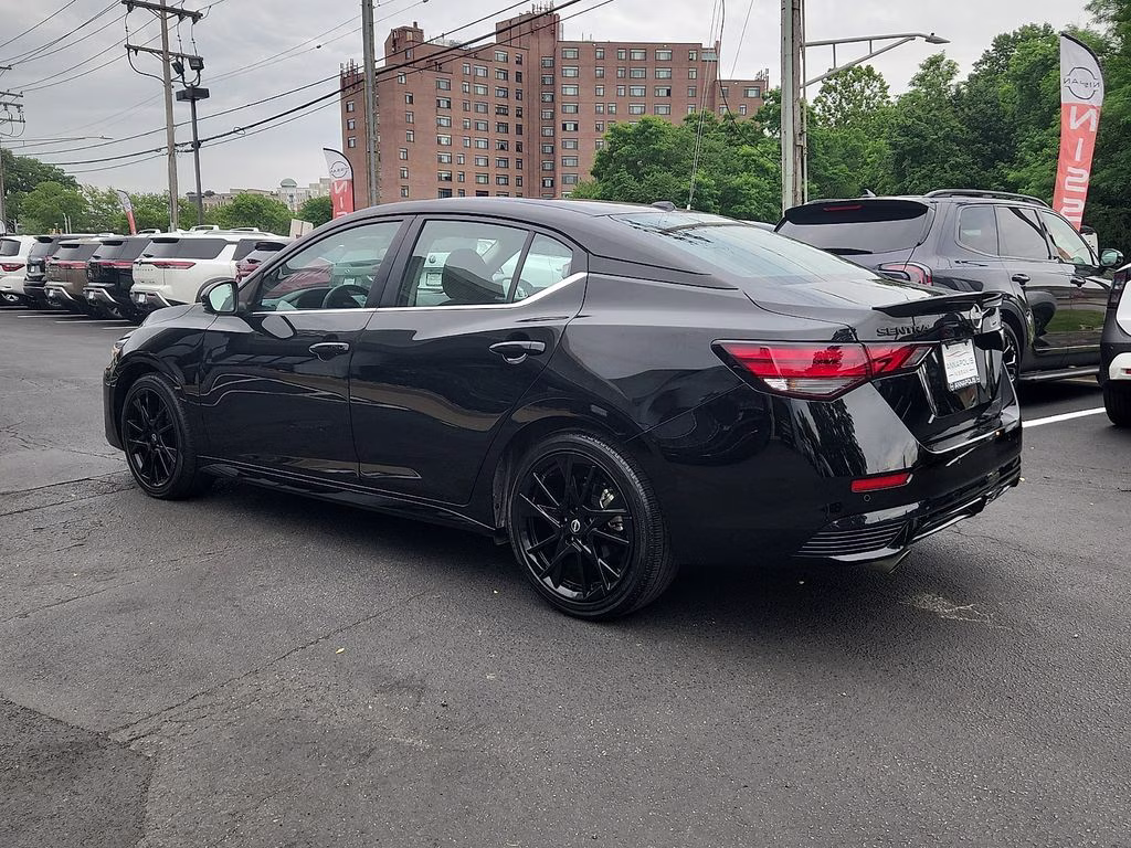 2025 Super Black Nissan Sentra SR FWD Sedan