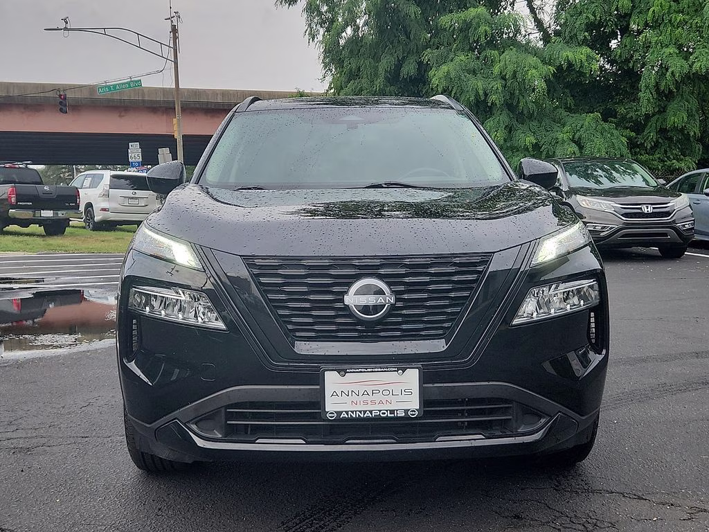 2023 Super Black Nissan Rogue SV AWD SUV