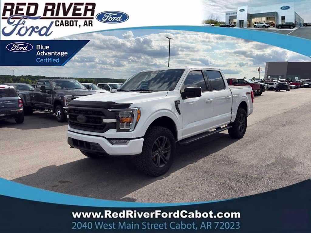 2021 OXFORD WHITE Ford F-150 XLT 4X4 Truck