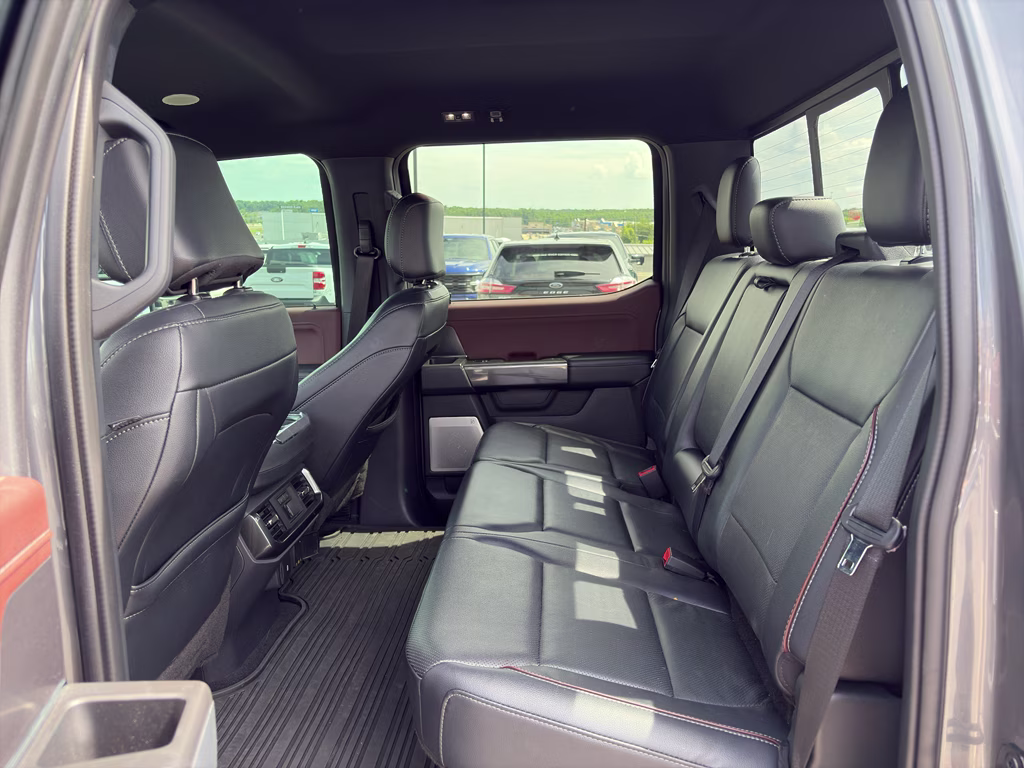 2023 Carbonized Gray Metallic Ford F-150 LARIAT 4X4 Truck