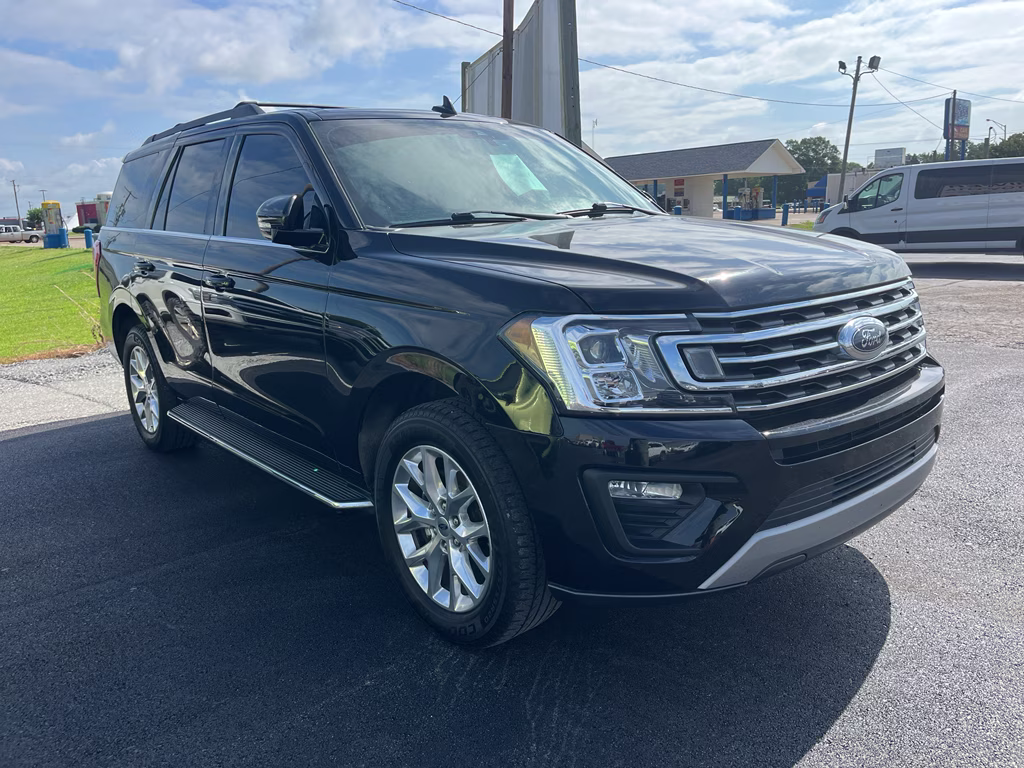 2021 Agate Black Metallic Ford Expedition XLT RWD SUV