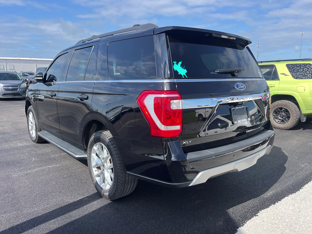2021 Agate Black Metallic Ford Expedition XLT RWD SUV
