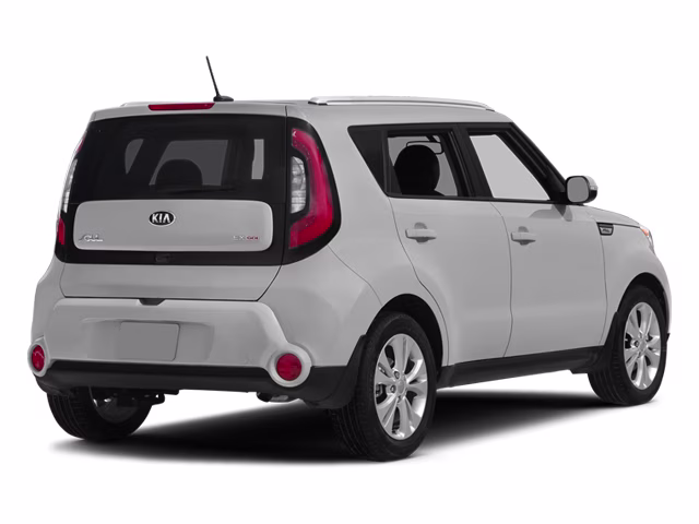 2014 Bright Silver Kia Soul Base FWD Hatchback