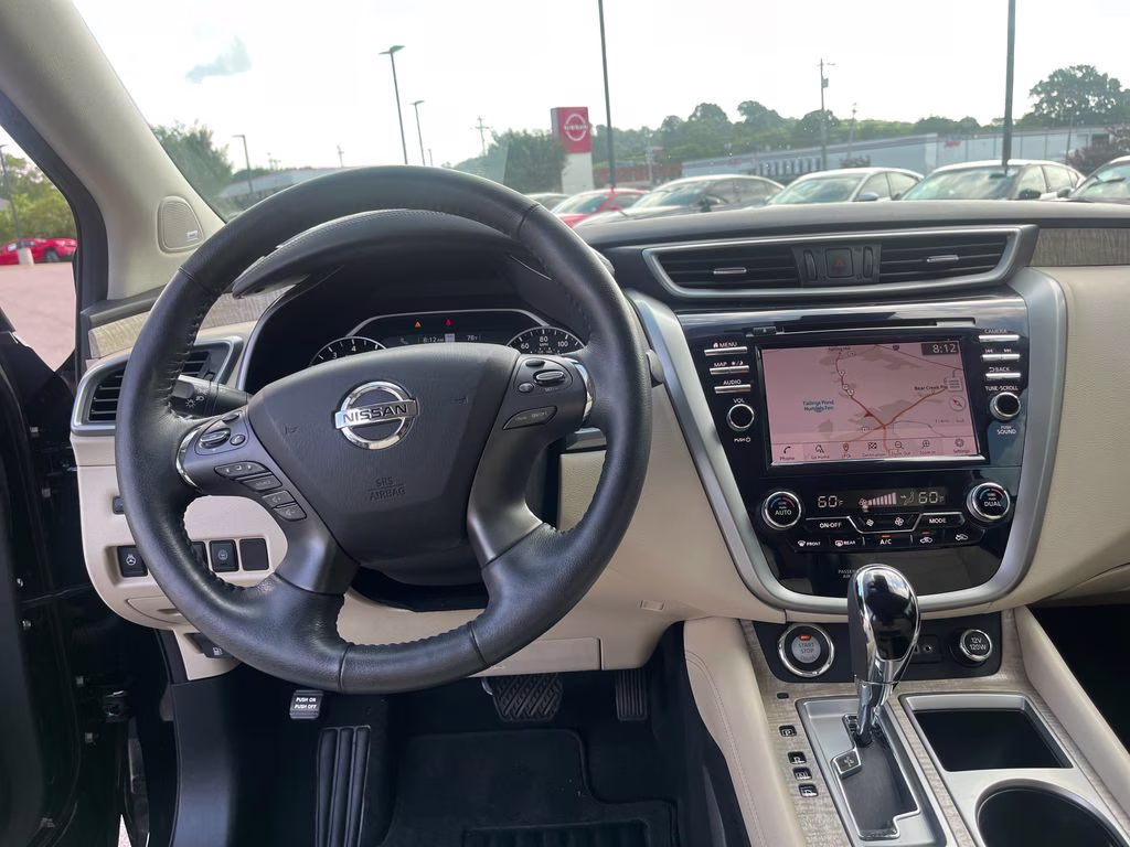 2022 Magnetic Black Pearl Nissan Murano SL FWD SUV