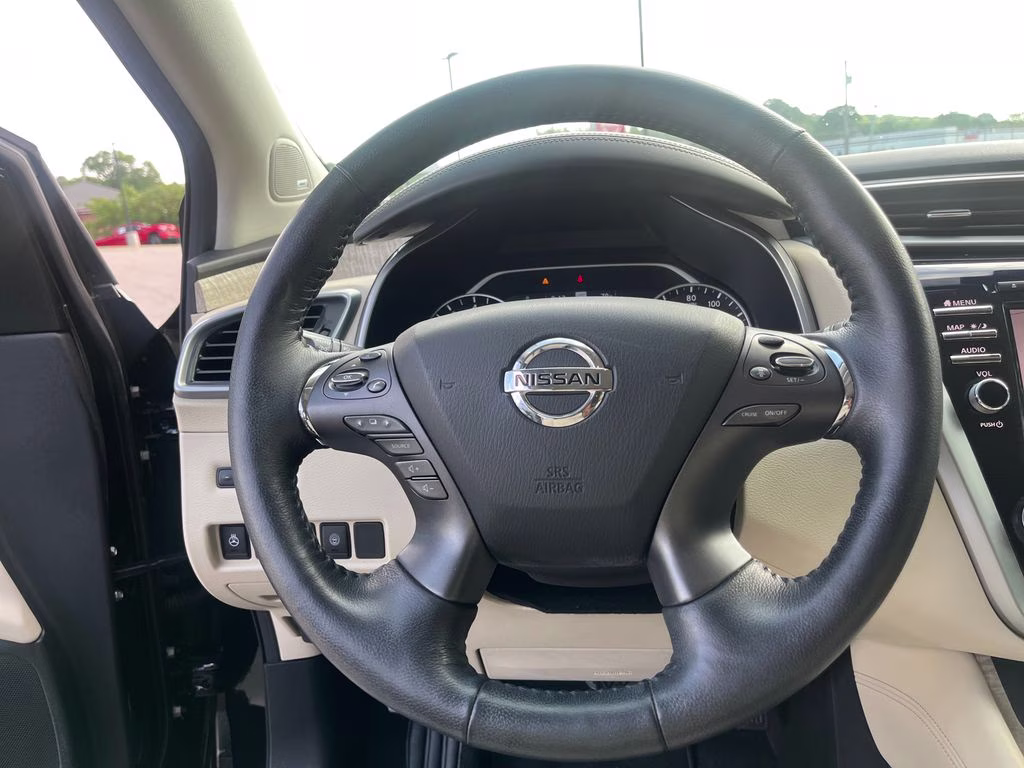2022 Magnetic Black Pearl Nissan Murano SL FWD SUV