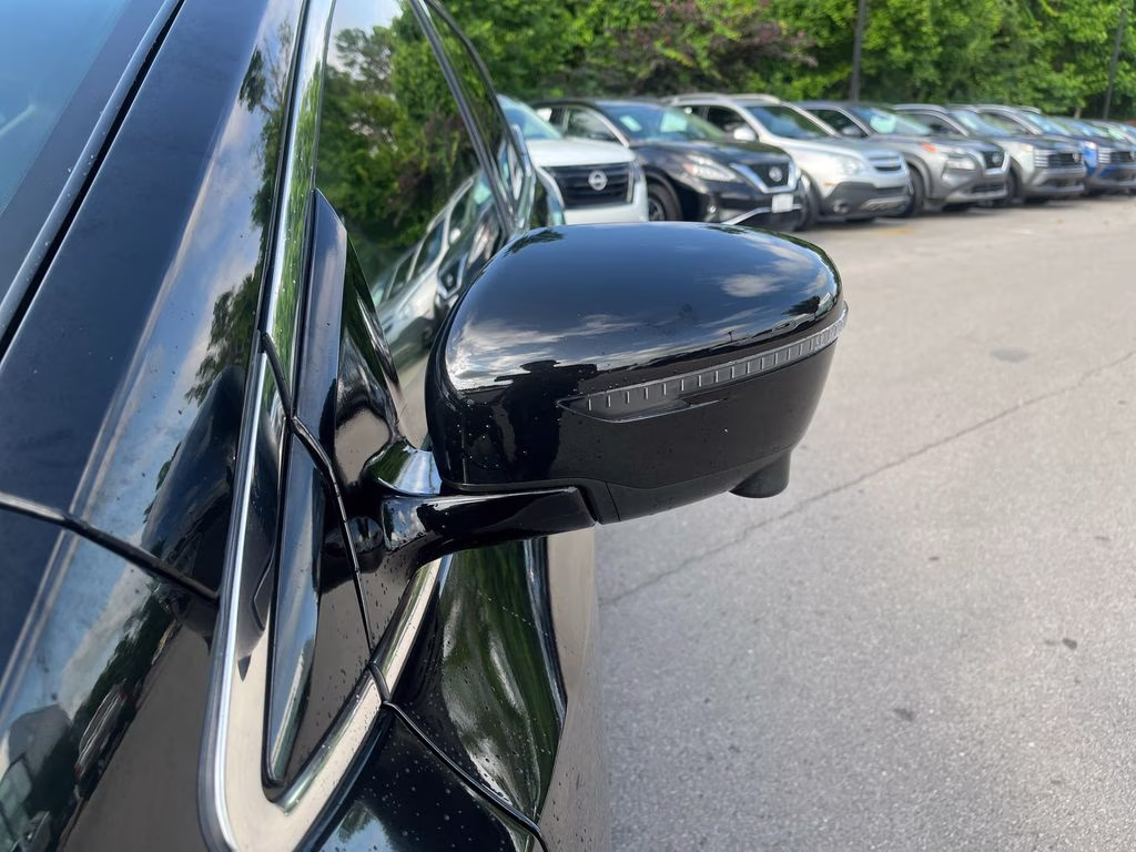 2022 Magnetic Black Pearl Nissan Murano SL FWD SUV