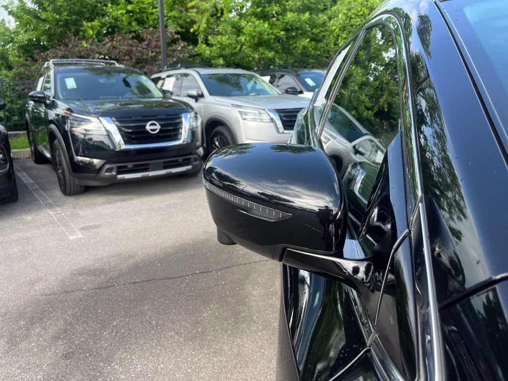 2022 Magnetic Black Pearl Nissan Murano SL FWD SUV