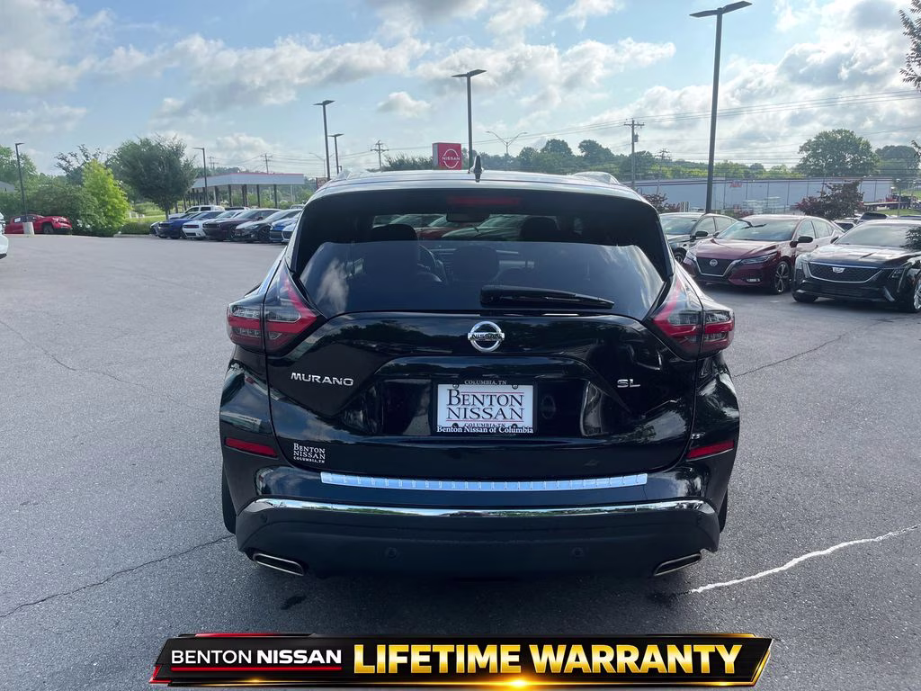 2022 Magnetic Black Pearl Nissan Murano SL FWD SUV