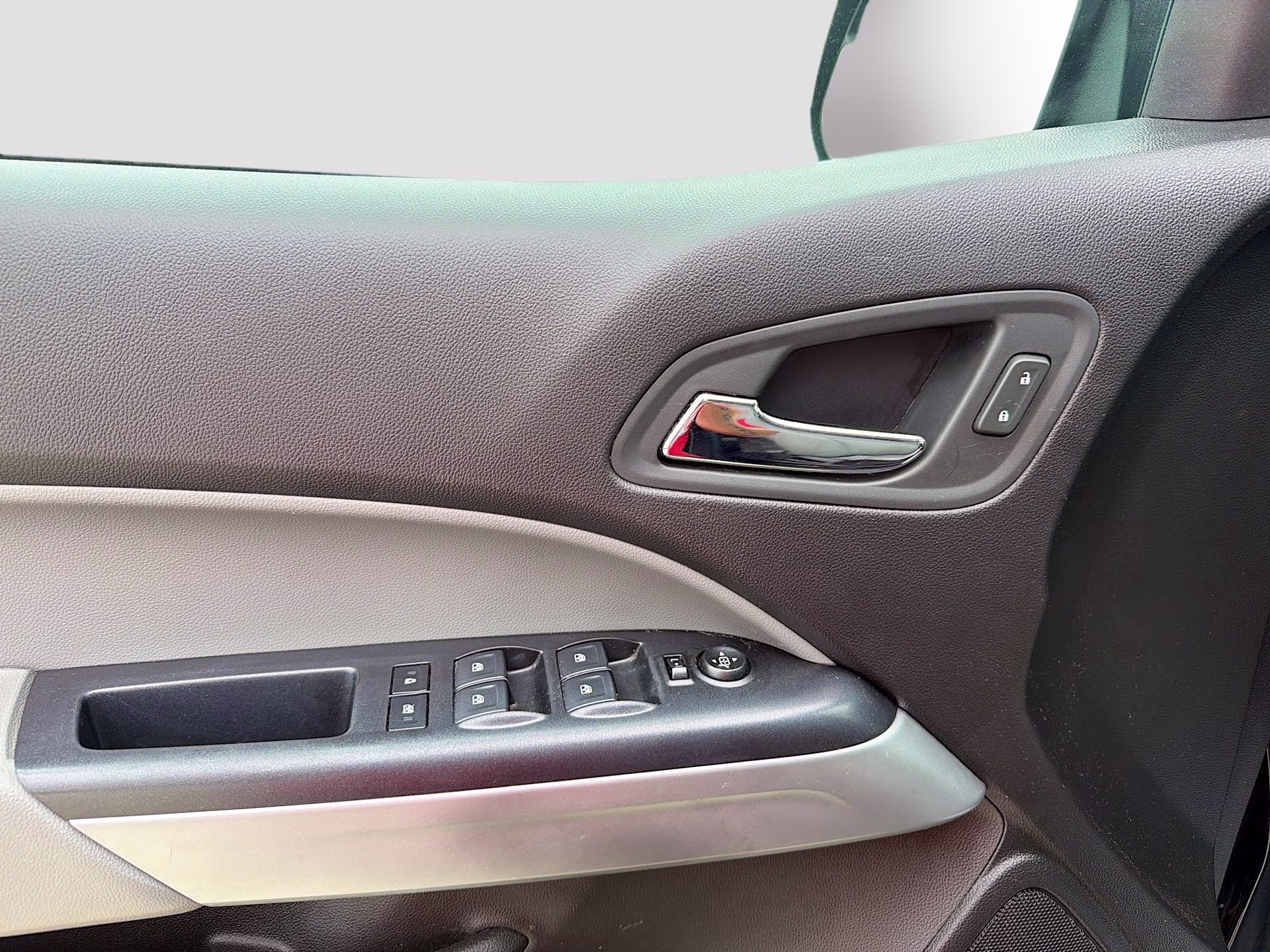 2020 Shadow Gray Metallic Chevrolet Colorado LT RWD Truck