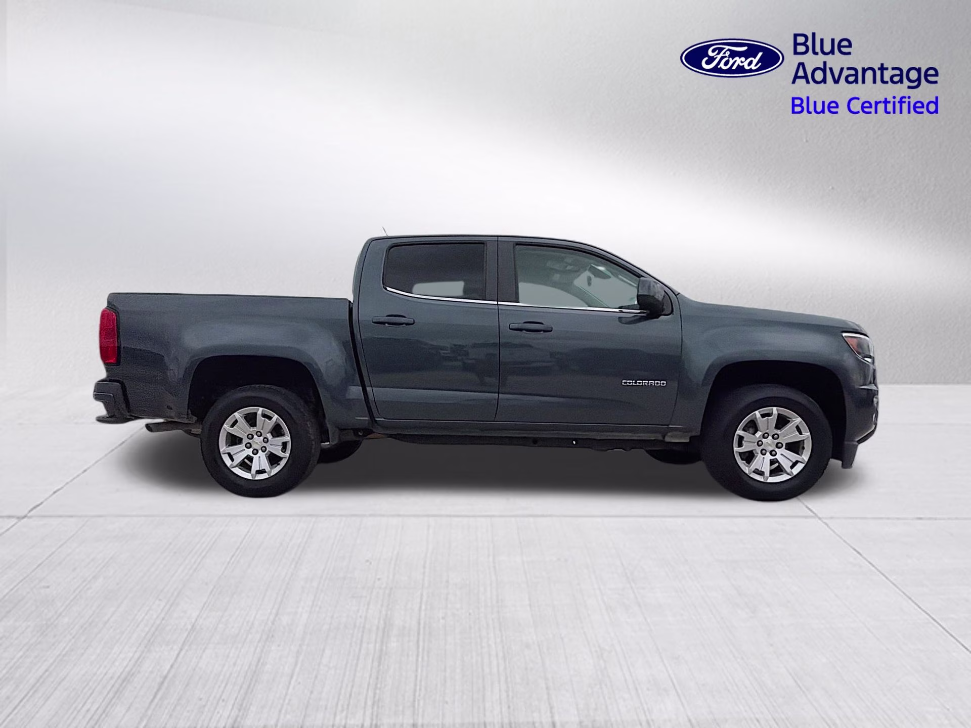 2020 Shadow Gray Metallic Chevrolet Colorado LT RWD Truck